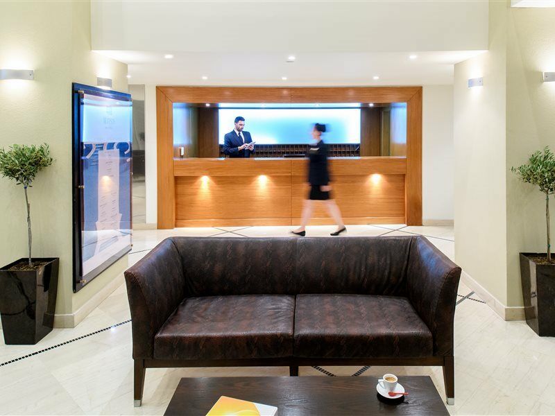 Mitsis La Hotel 4*